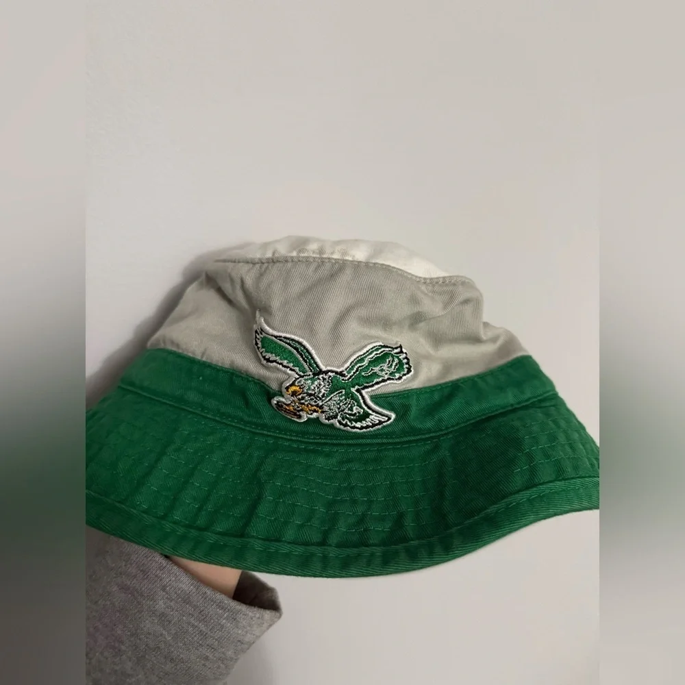 Mitchell & Ness Philadelphia Eagles Bucket Hat Throwback Hat Retro Gray Green